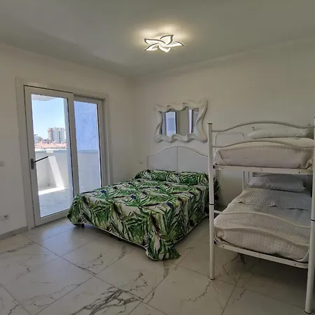 Design And Comfort In Μπιμπιόνε