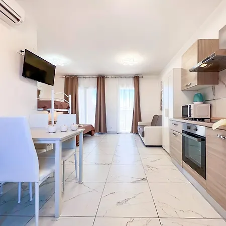 Design And Comfort In Apartment *