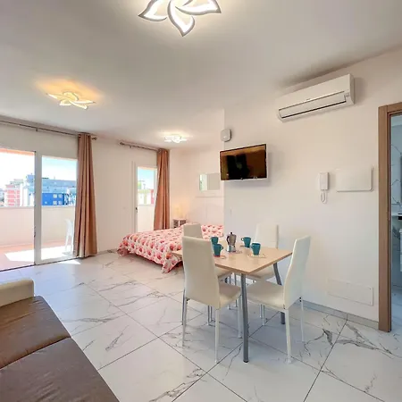 Design And Comfort In Apartament *